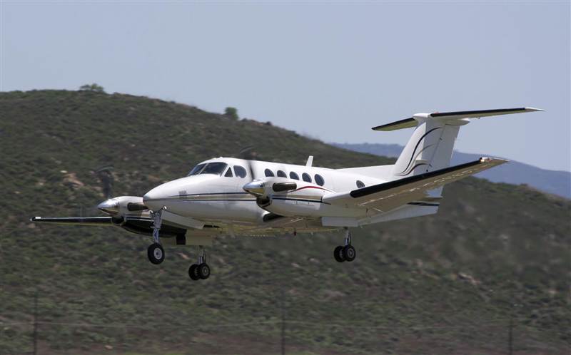 Introducción a los sistemas y procedimientos del avión King Air B200